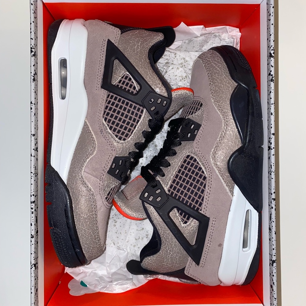 4.5Y - Jordan 4 Retro Taupe Haze